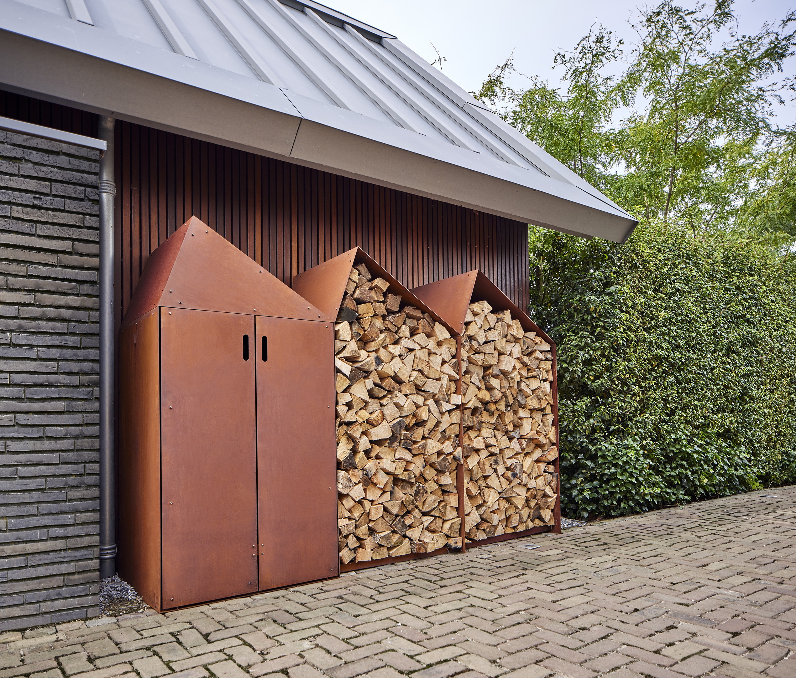 RB73 Holzlager Sheddak